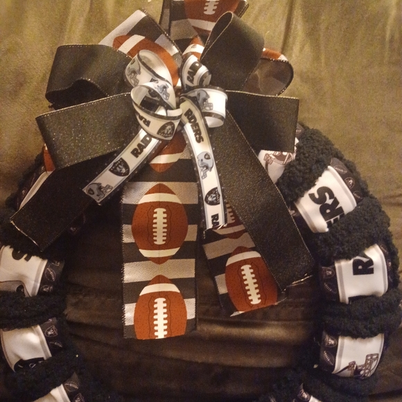 Handmade wreaths - Picture 11 of 14